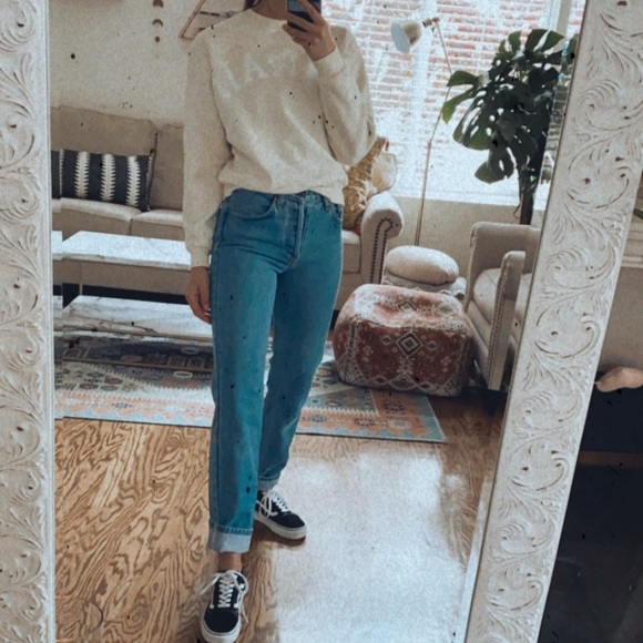 Brandy Melville Denim - High waist Button fly jeans